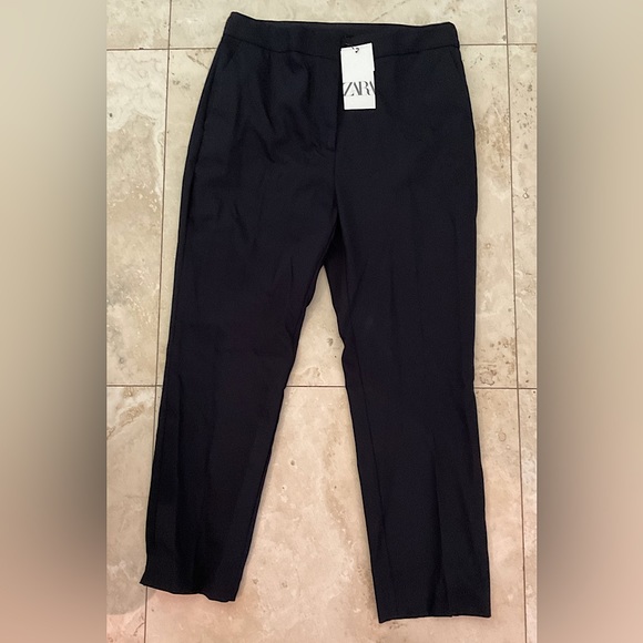 ZARA ● Jogger Waist Black Dress Pants - Picture 1 of 3